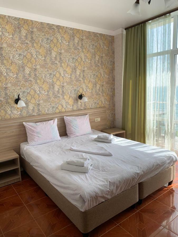 Riviera Grand Hotel Lermontovo  Exteriör bild